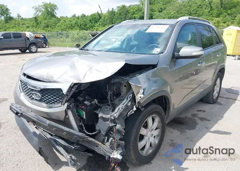 2011 Kia Sorento Lx V6 z USA, uszkodzony, nr VIN 5XYKT4A27BG110693